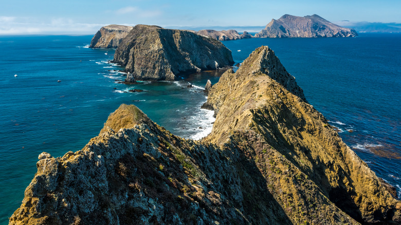 volcanic islands in the ocean