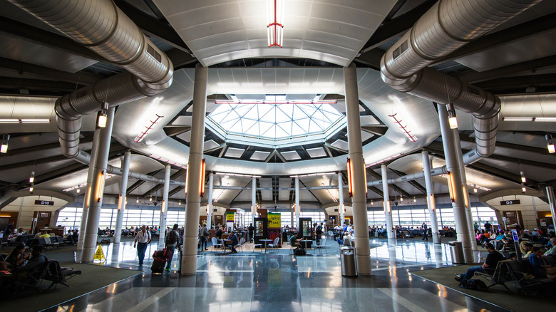 Departure gate at MSY