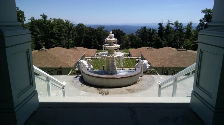 Art of Living Center fountain