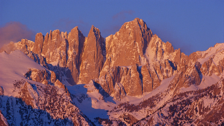 Sierra Nevada Mountain Range at dusk