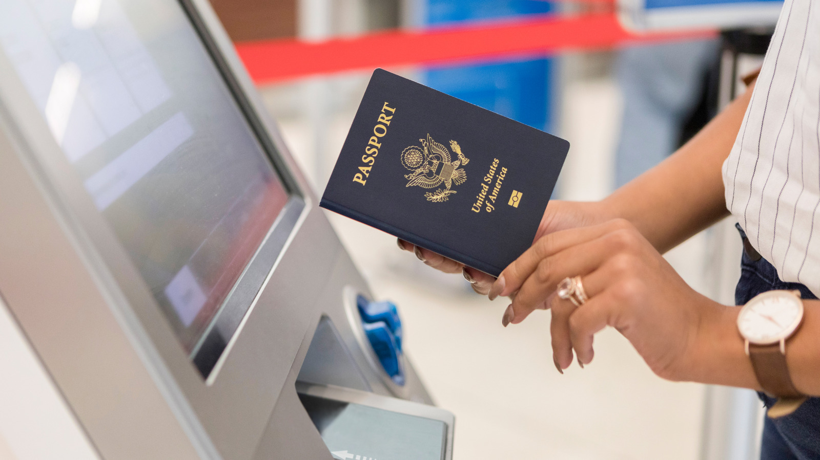 can-you-have-two-us-passports-at-the-same-time