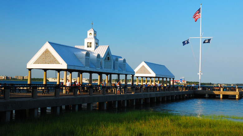 people on pier in Waterfront Park in Charleston South Carolina