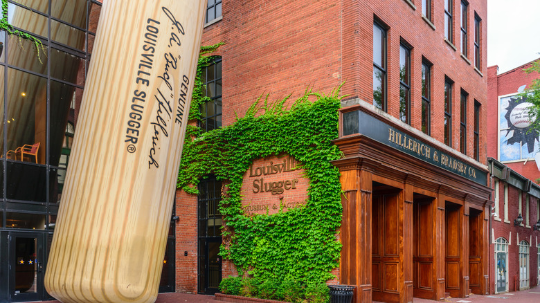 Louisville Slugger Museum