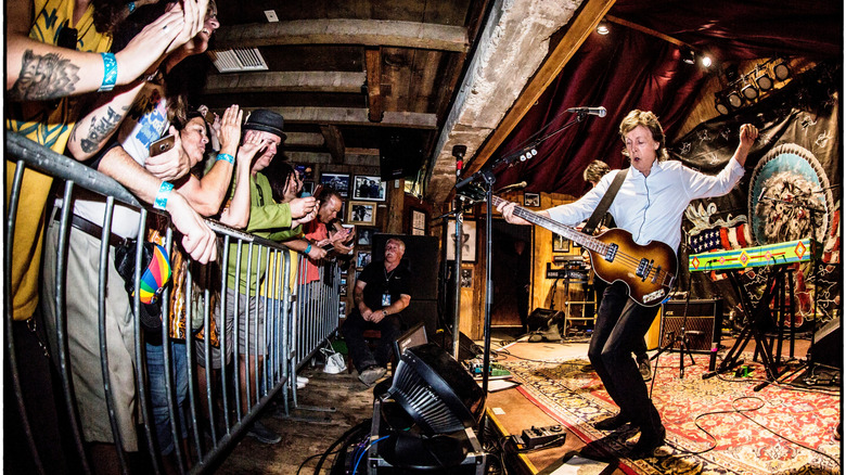 Paul McCartney playing at Pappy & Harriet's