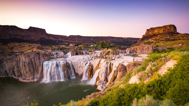 Shoshone Falls 