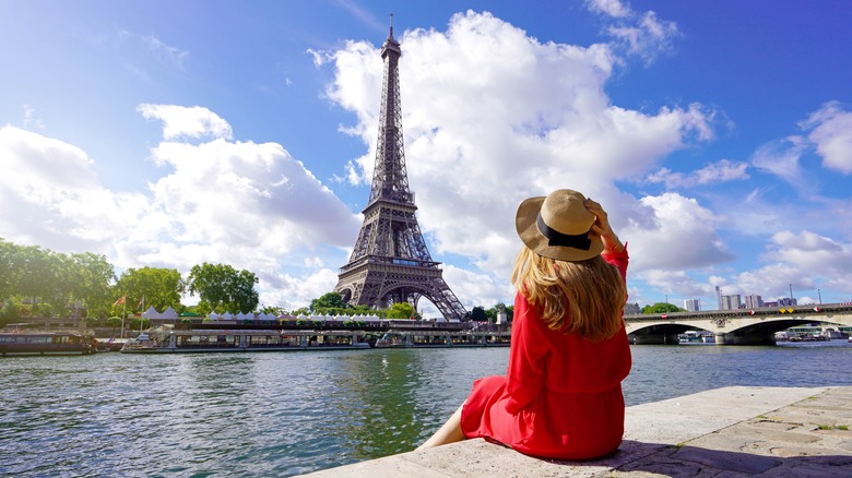woman looking at Eiffel Tower