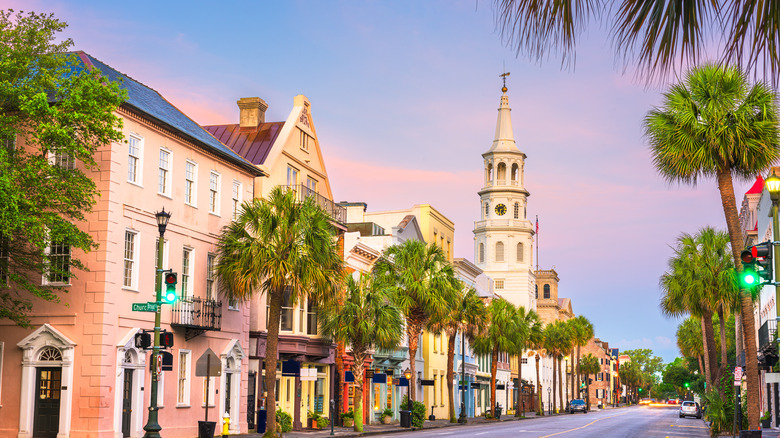  Charleston buildings and palm trees