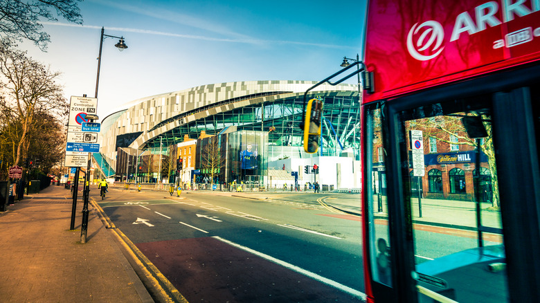 Tottenham Hotspur stadium bus