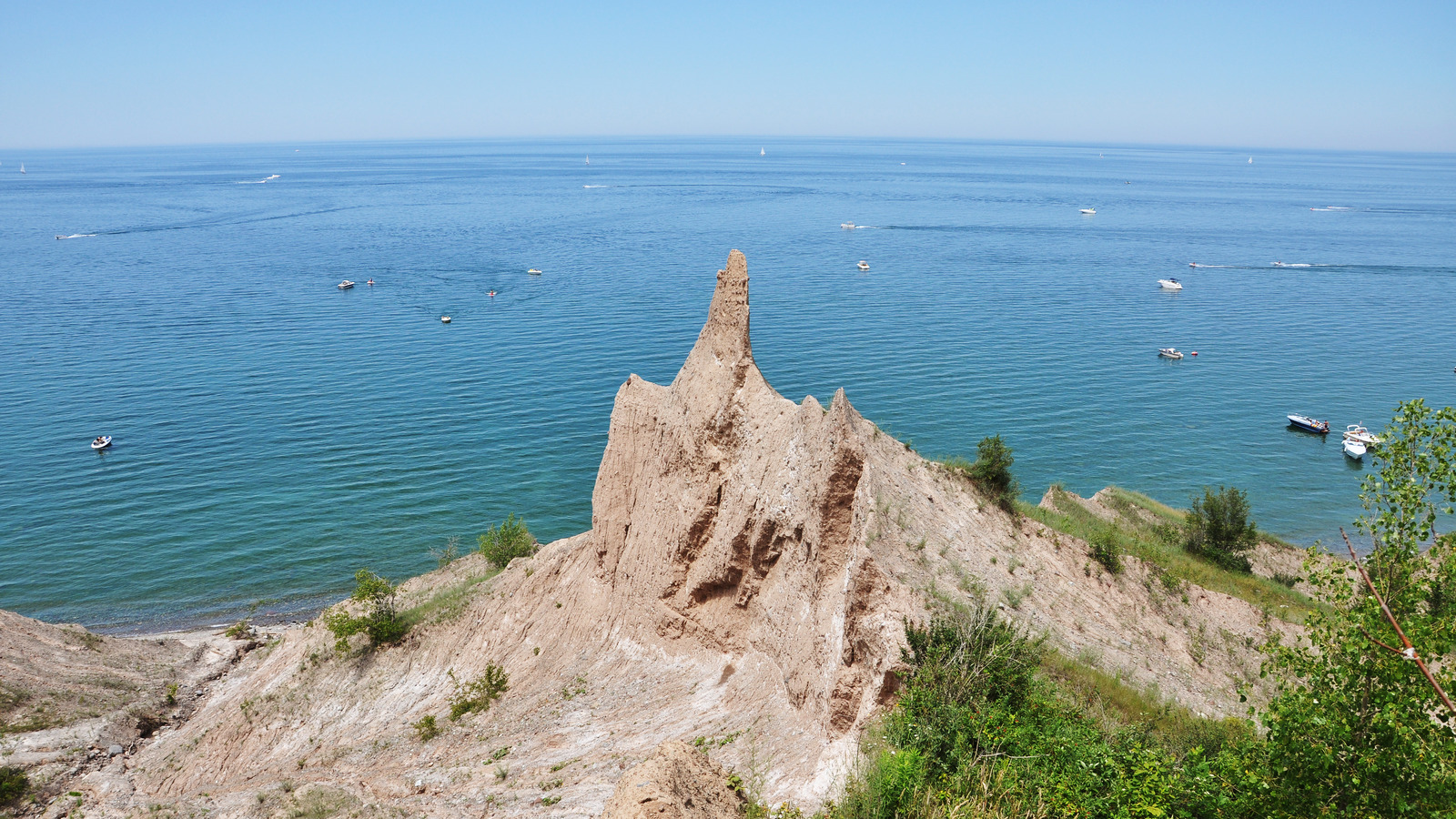 Discover Breathtaking Great Lake Views At This New York State Park