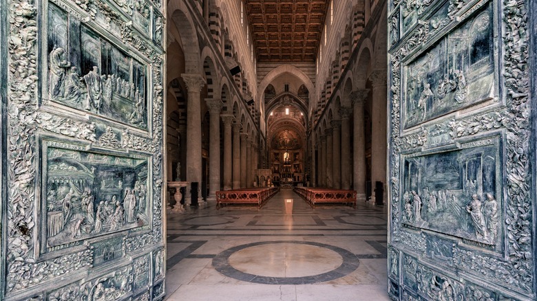 Bronze doors at the Duomo di Pisa