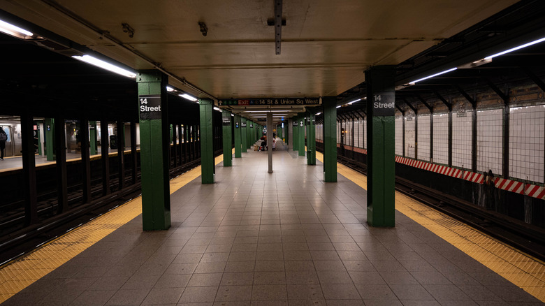 new york subway station