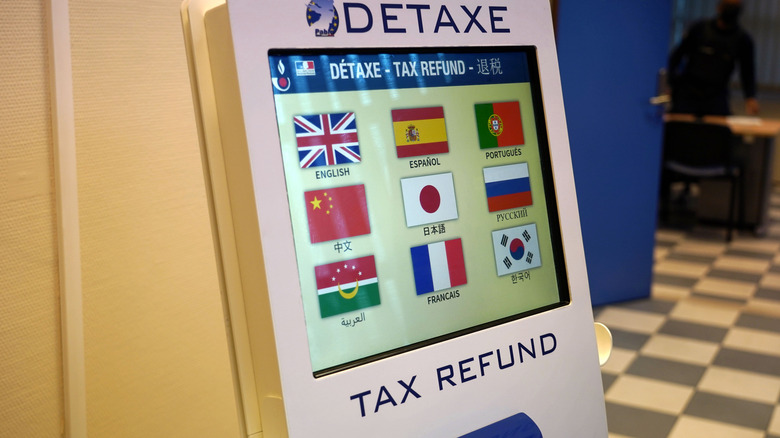 tax refund kiosk