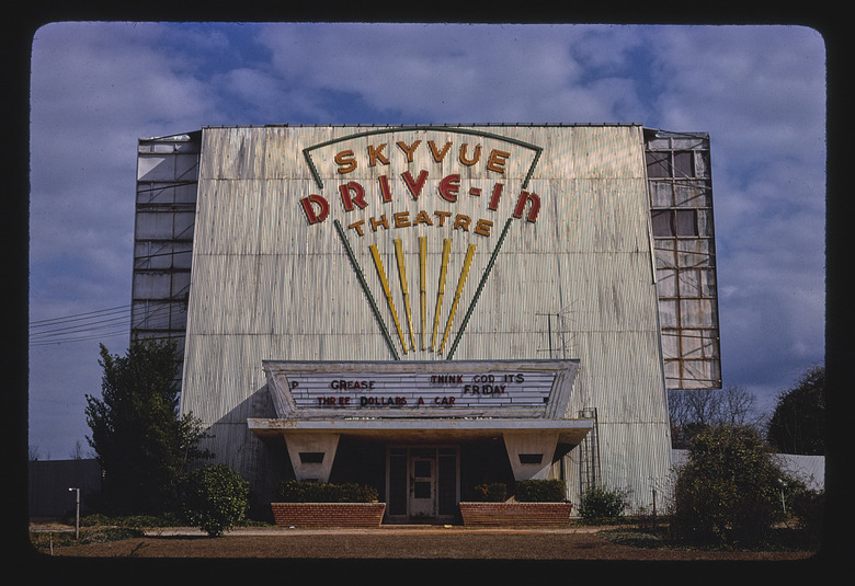 skyvue drive in theater