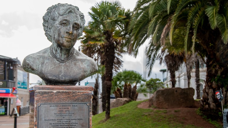 Agatha Christie statue Torquay UK