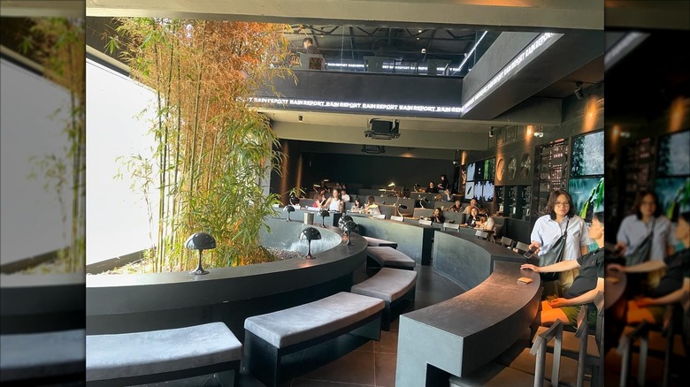 The interior atrium at Rain Report Croissant Seoul