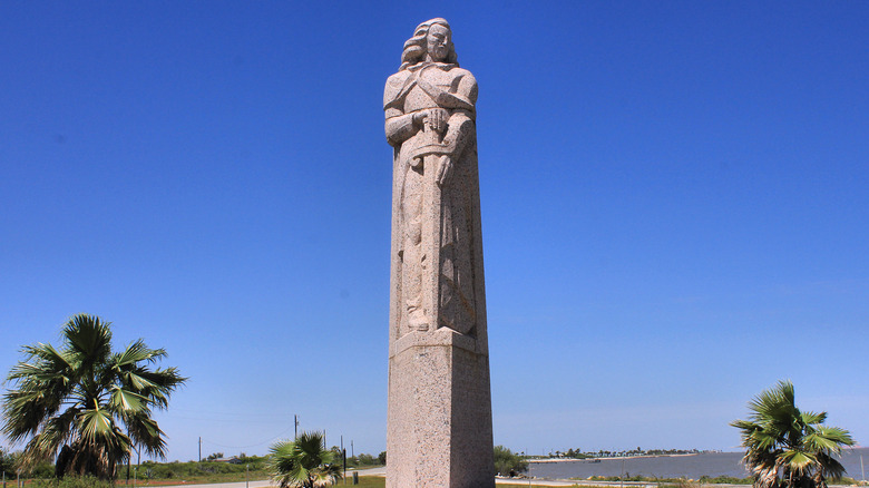 La Salle, Texas, monument