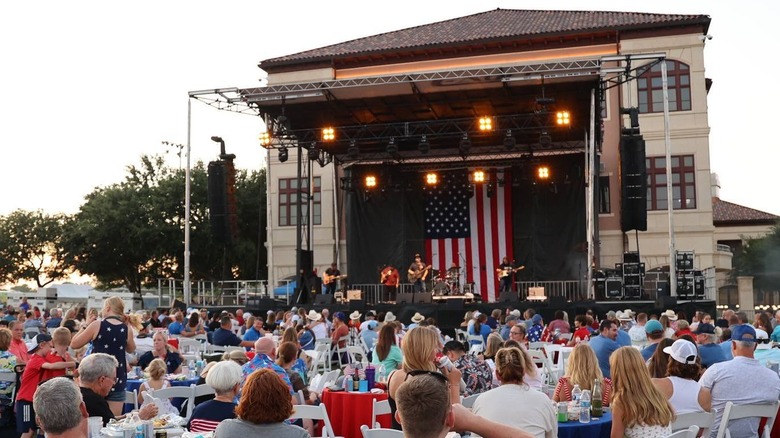 Stars and Guitars Colleyville Texas