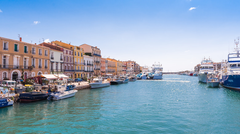 canals in Sète