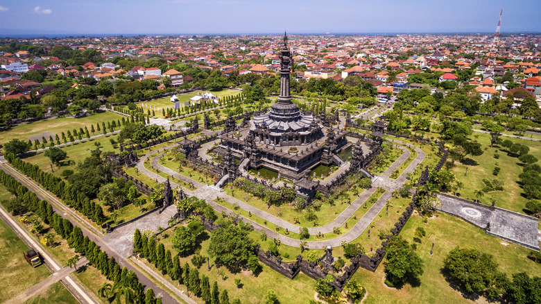 The Bajra Sandhi Monument rises in the middle of Denpasar.