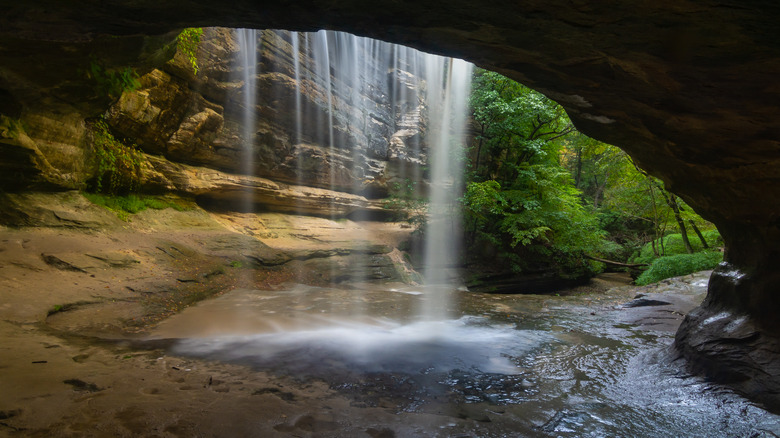 LaSalle Waterfall and cave