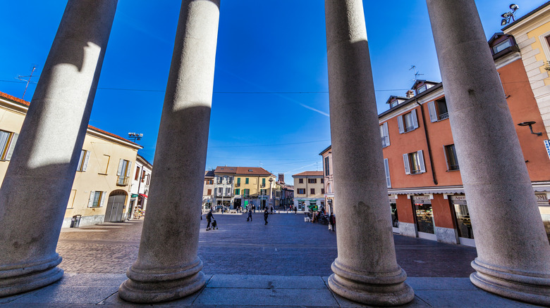 Plaza in rho italy