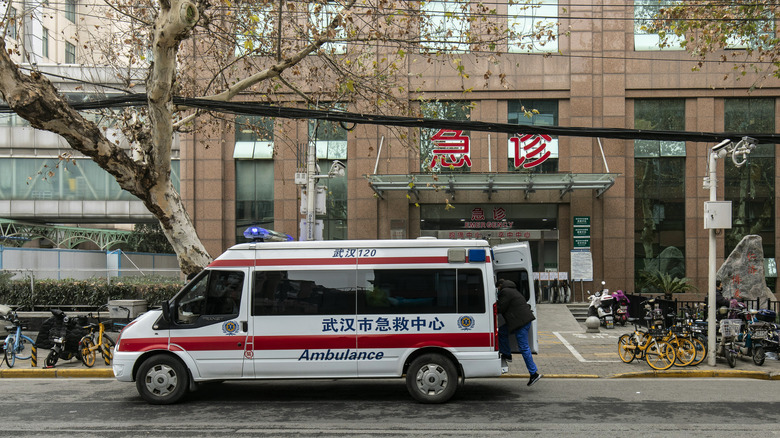 Chinese ambulance