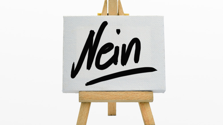 Sign saying nein