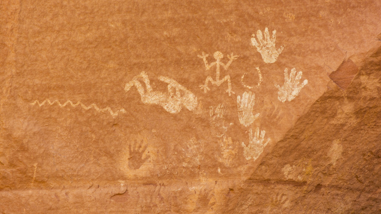 Cave paintings at an Arizona archeological site