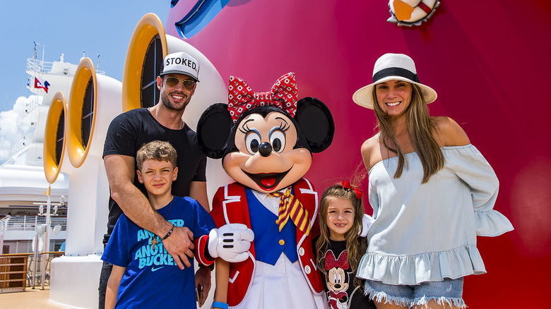 Family with Minnie Mouse