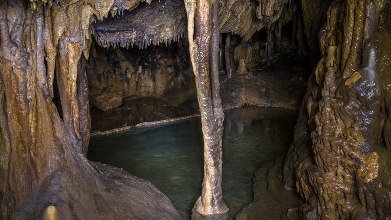 A lake inside Cumberland Gap Cave