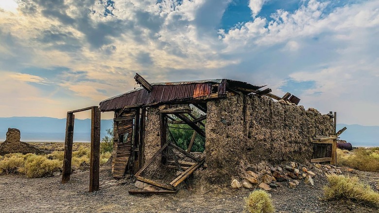 Ruined building Ballarat ghost town