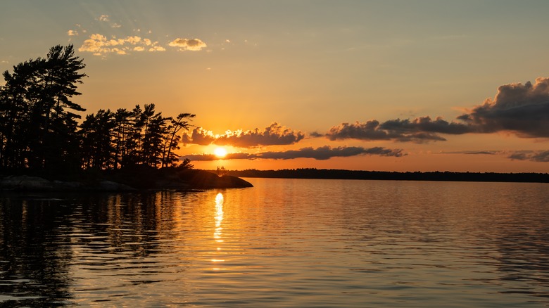 Rainy Lake sunset Voyagerus National Park