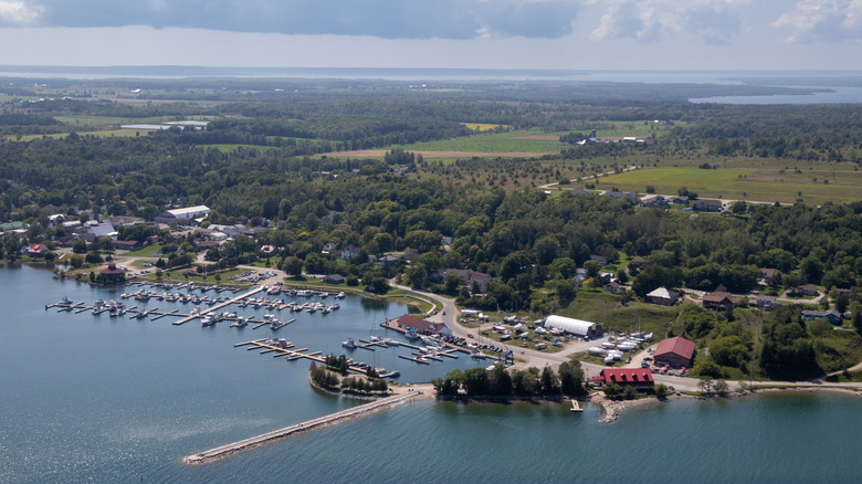 Gore Bay Marina on Monitoulin