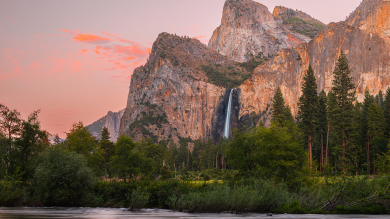 Yosemite National Park at sunset