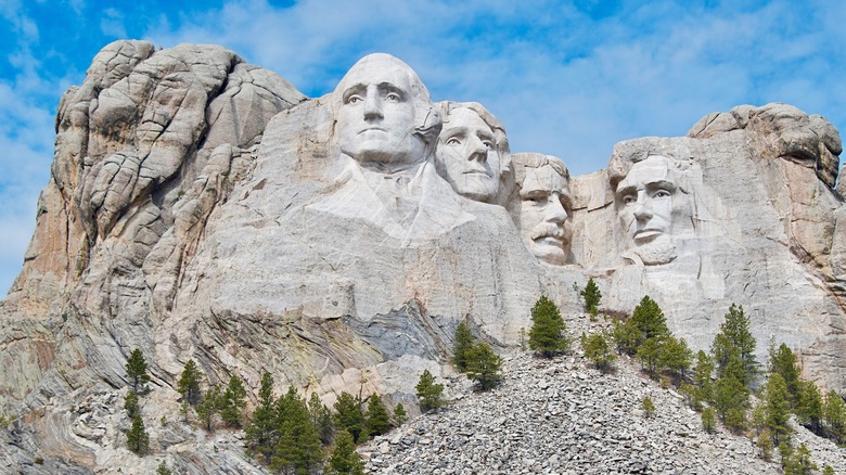 mount rushmore carved faces in mountain