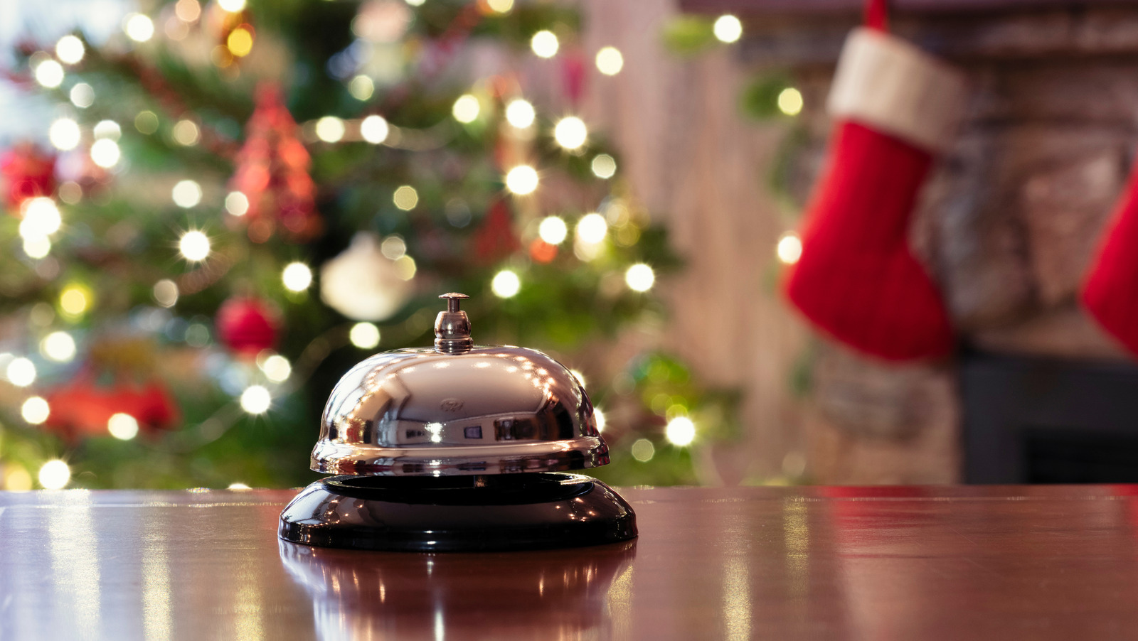 Festive Inns For A Classic Country Christmas