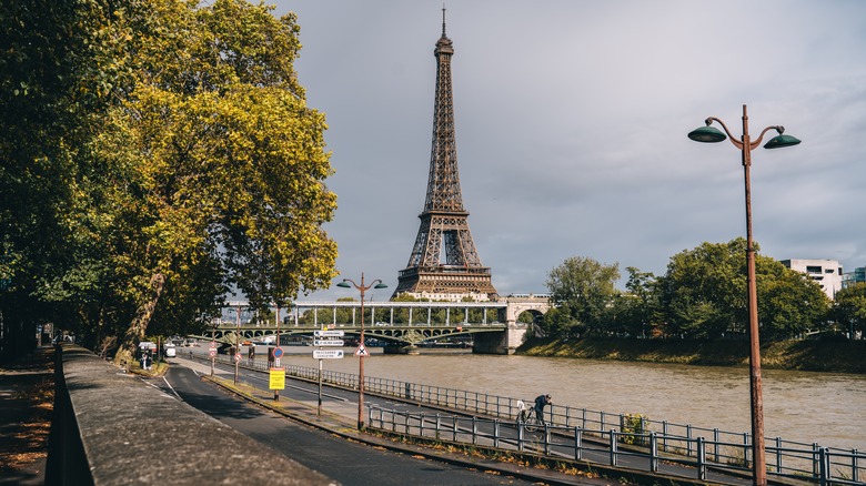 river, walkway, trees, Eiffel Tower