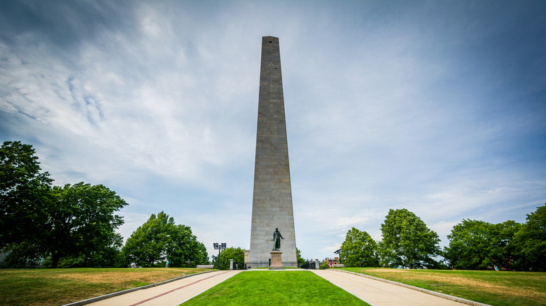 Bunker Hill Monument trees sky