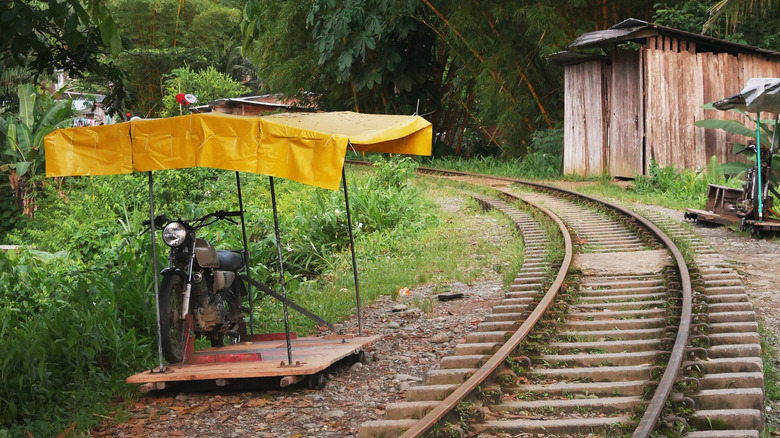 Motorbike train engine in Colombia 