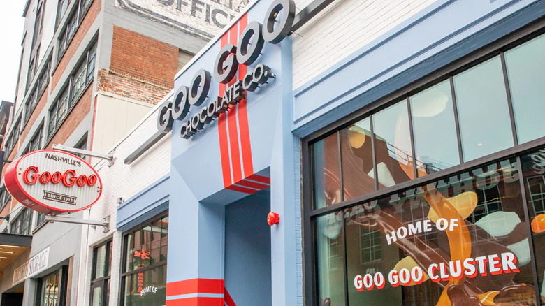 Goo Goo Cluster storefront