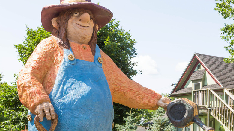 Troll Statue in Mount Horeb