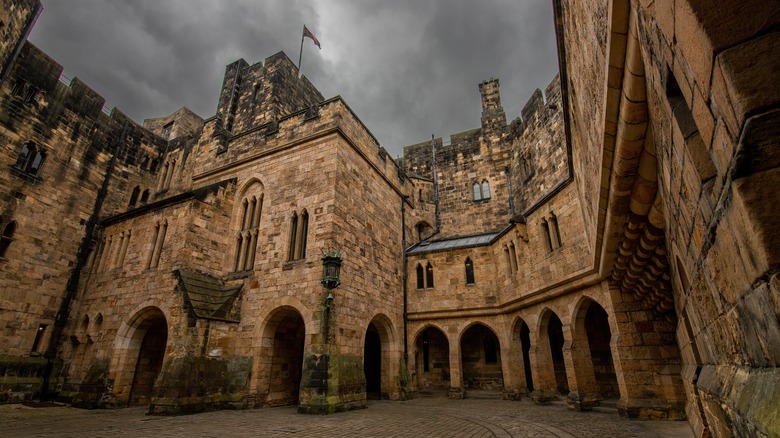 A gloomy day at Alnwick Castle