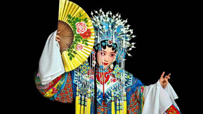 A Beijing opera performer