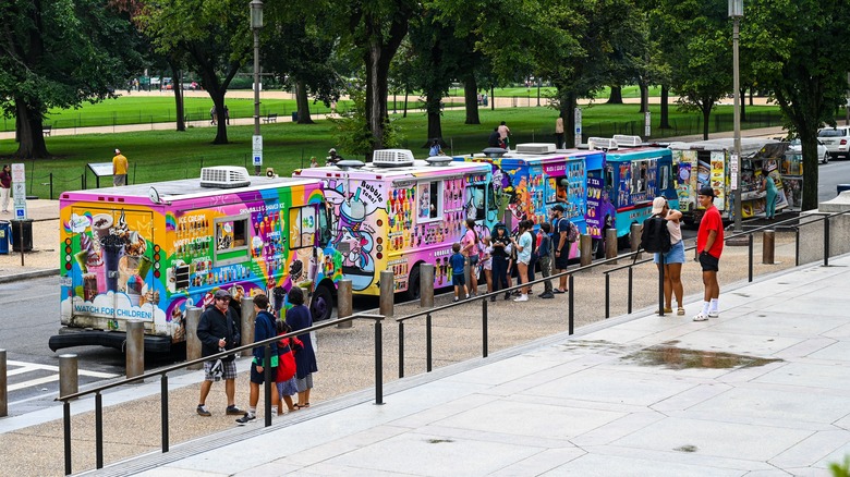 Food trucks at the National Mall