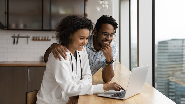 couple on computer