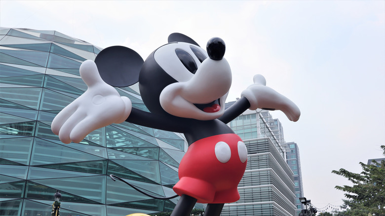 Statue of mickey mouse
