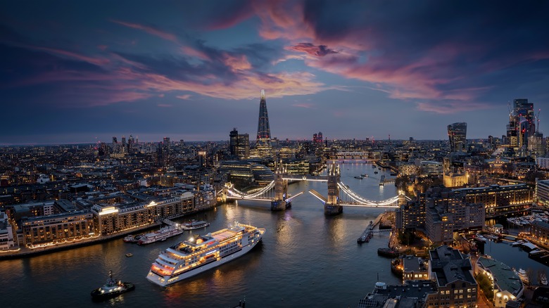 European cruise at night 