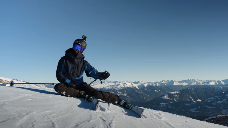 Skier demonstrating feet separation