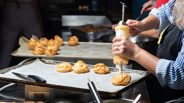 French pastry class in action