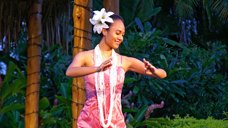 Dancer at Oahu Polynesian Center 